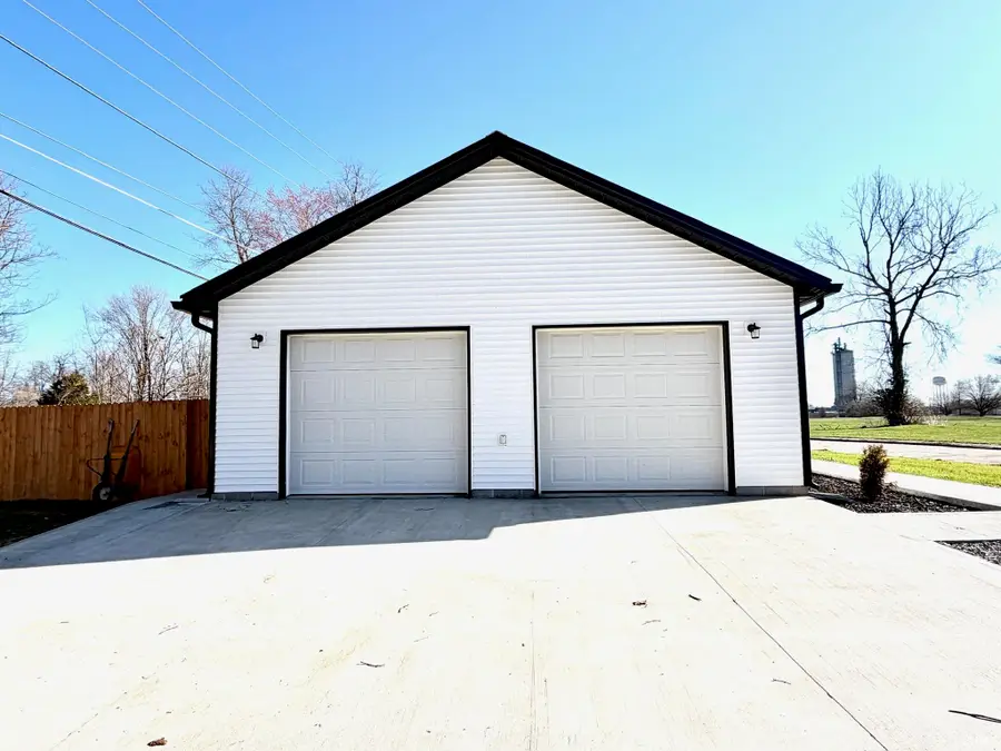 103 E Warren Street, Mitchell, IN 47446 - #3