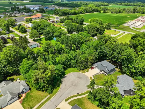 421 Mcintosh Avenue, Kendallville, IN 46755