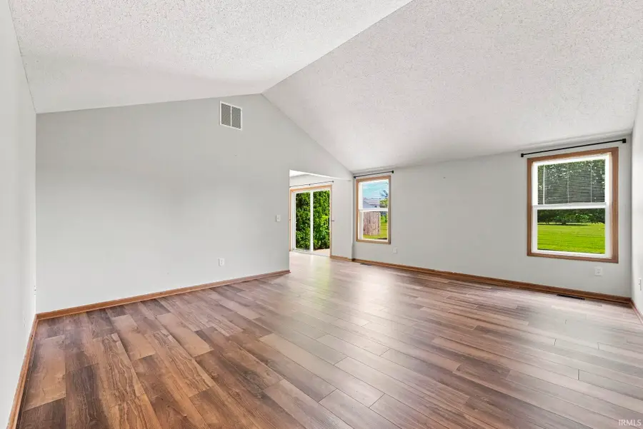 9804 La Mesa Drive, Fort Wayne, IN 46825 - #3