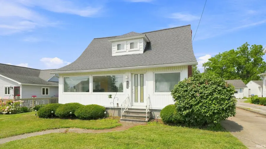 312 S Jefferson Street, Ossian, IN 46777 - #2