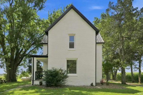 6502 E 400 S Road, Columbia City, IN 46725