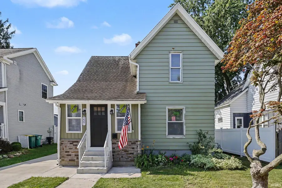 227 E 9th Street, Mishawaka, IN 46544 - #2