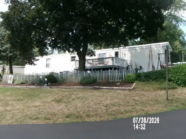 4745 S East Riley Sq, Pleasant Lake, IN 46779