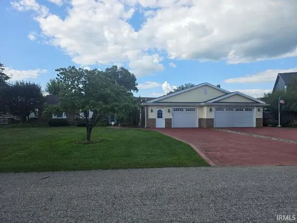 25189 Aqua Drive, Elkhart, IN 46514