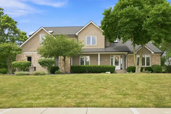 1817 Woodland Lake Pass, Fort Wayne, IN 46825
