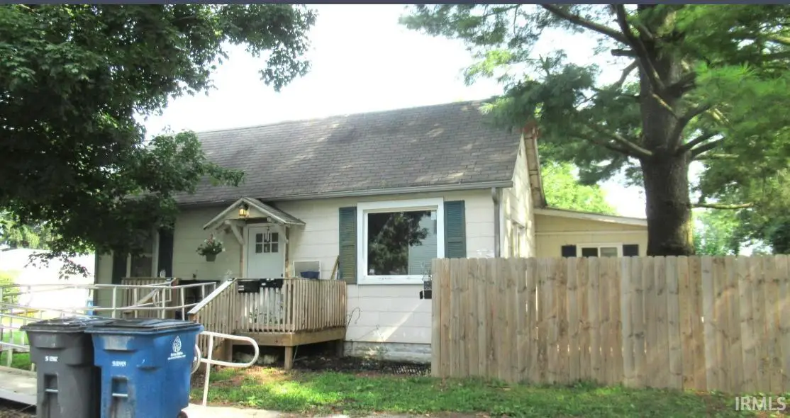 322 W 42nd Street, Marion, IN 46953 - #1