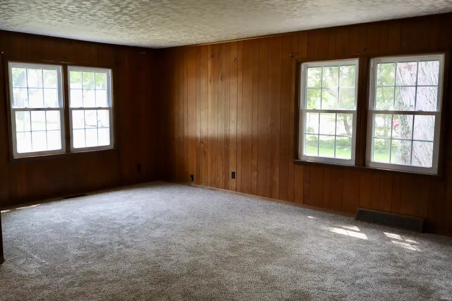204 S Kingston Road, Plymouth, IN 46563 - #3