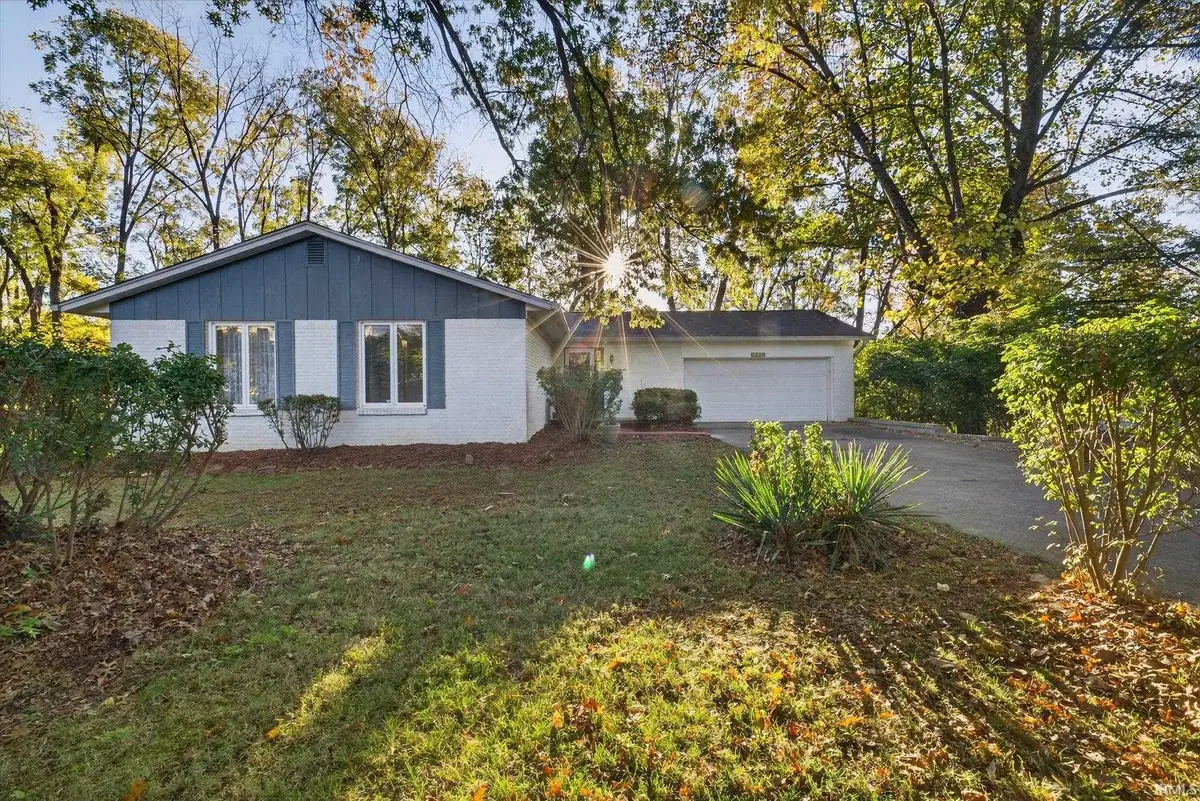 1529 E Dunstan Drive, Bloomington, IN 47401 - #1