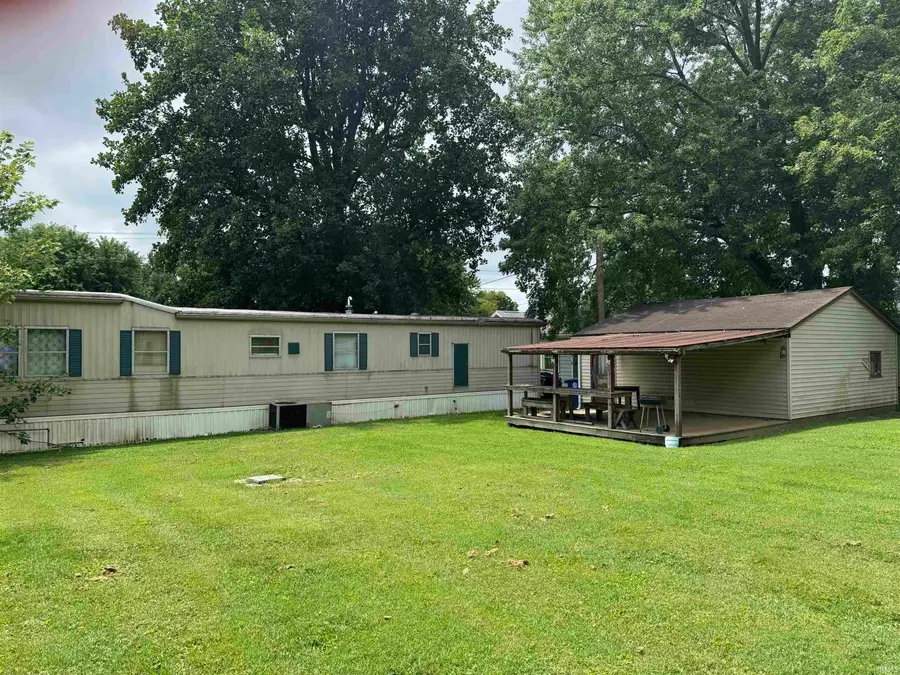 522 W Oak Street, Princeton, IN 47670 - #2