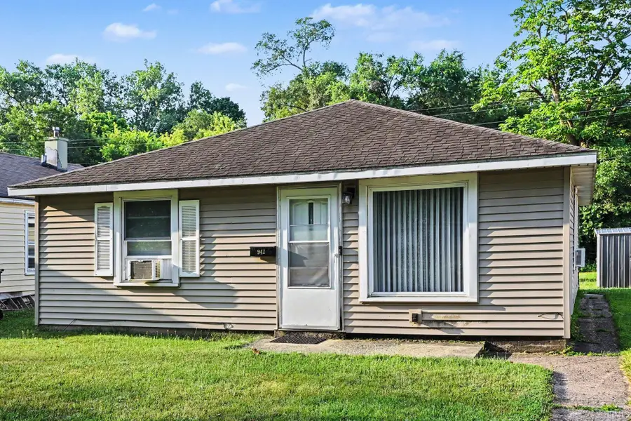 942 Beale Street, South Bend, IN 46616 - #3