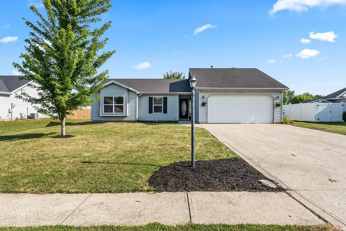 914 Meadow Way, Churubusco, IN 46723 - #1