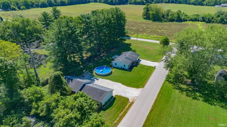 28 Trinton Circle, Bedford, IN 47421 - #2