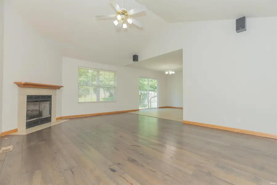 5177 Shenandoah Avenue, Newburgh, IN 47630 - #3