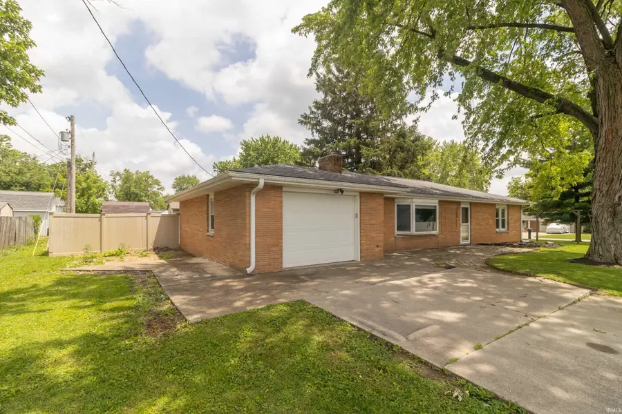 2208 E Siretta Lane, Muncie, IN 47303 - #2