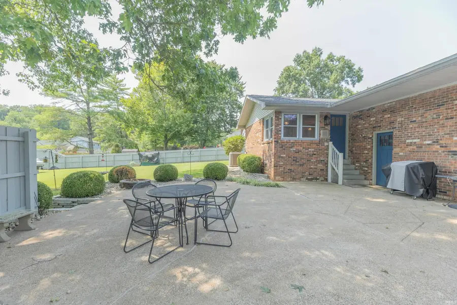500 Holly Hill Drive, Evansville, IN 47710 - #2
