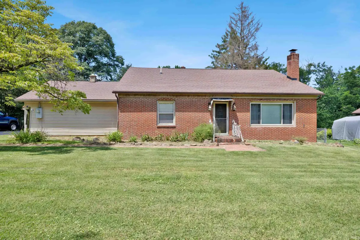 2304 E Lake Road, Princeton, IN 47670 - #1