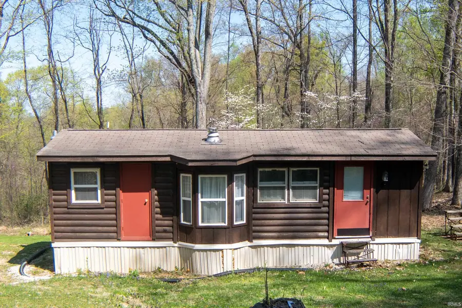 1423 N Lawrence Hollow Drive, Bloomfield, IN 47424 - #2