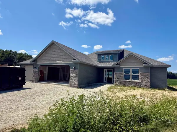 3003 E Butler Court, Columbia City, IN 46725