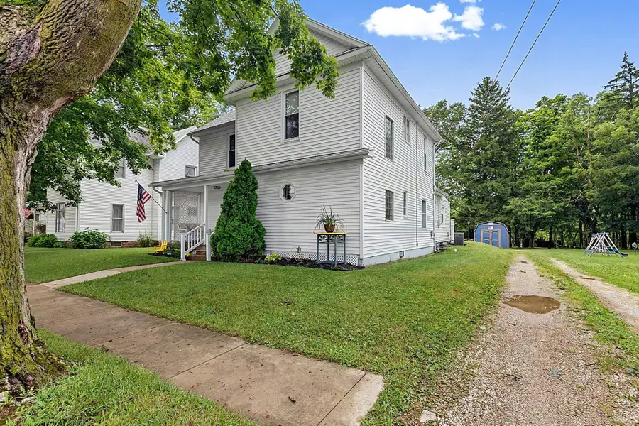 616 S Mill Street, Fairmount, IN 46928 - #2