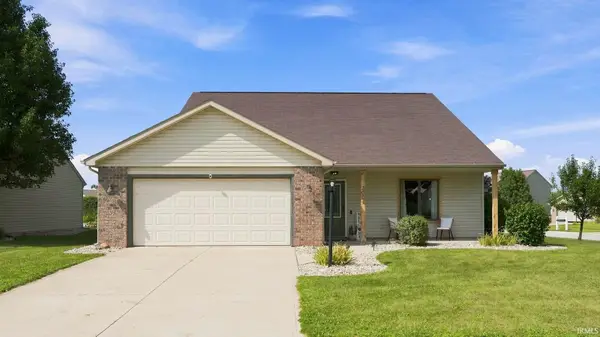 3004 Marguerite Drive, Huntertown, IN 46764