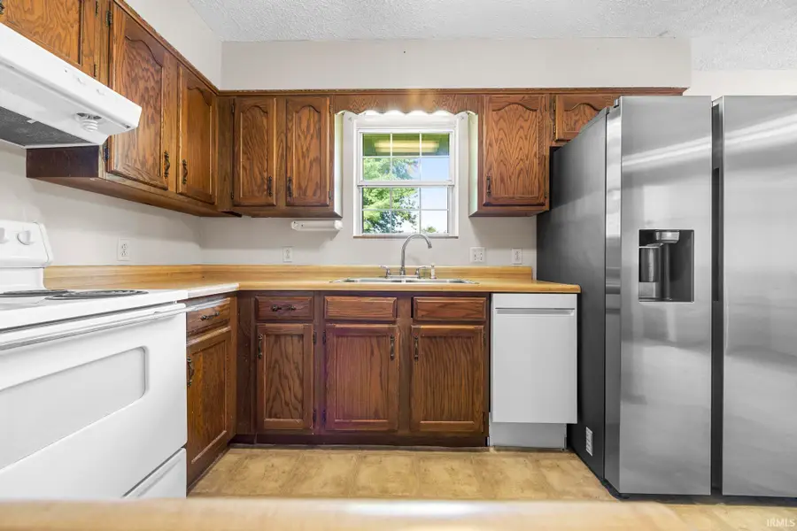 117 Oakmount Court, Jasper, IN 47546 - #3