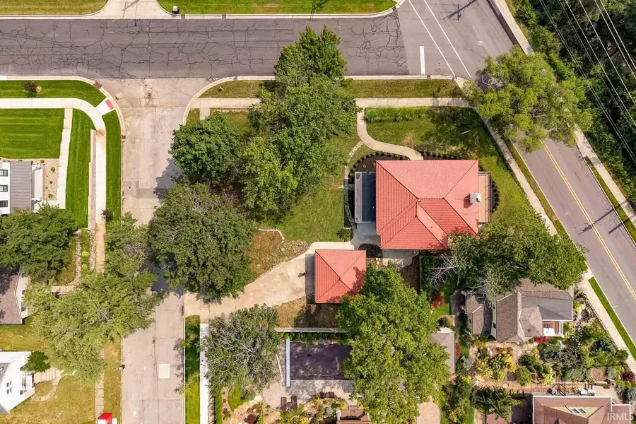319 Corby Boulevard, South Bend, IN 46617 - #2