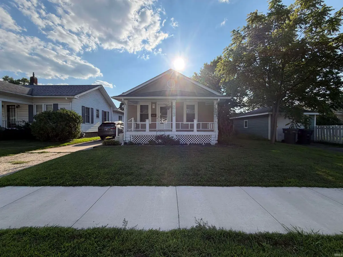213 Manor Avenue, Elkhart, IN 46516 - #1