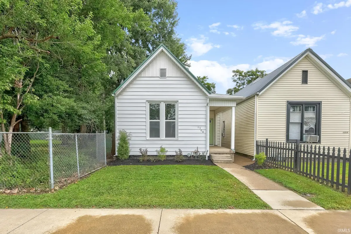 1308 E Walnut Street, Evansville, IN 47714 - #1