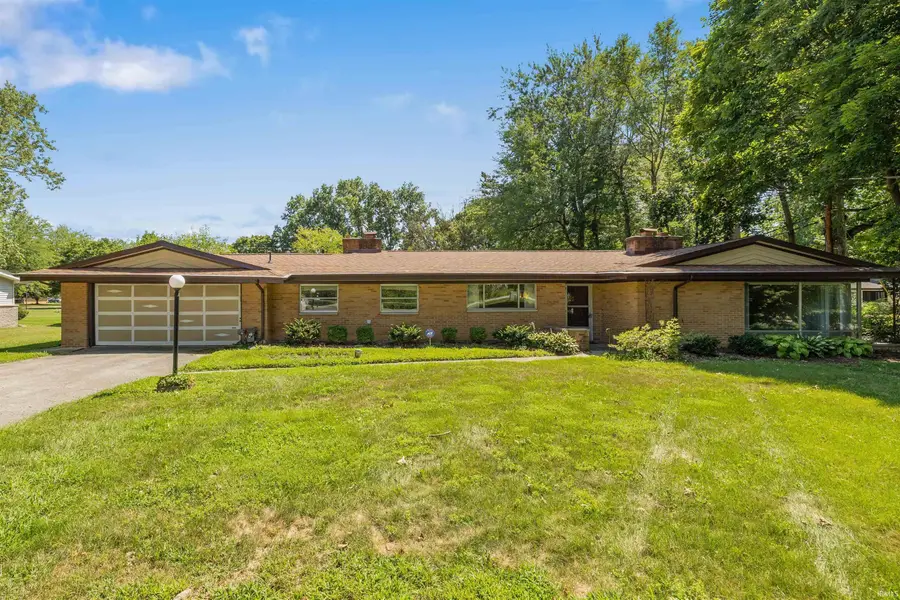 8438 Stellhorn Road, Fort Wayne, IN 46815 - #2