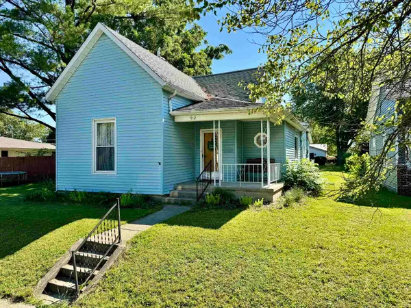 912 N Monroe Street, Hartford City, IN 47348