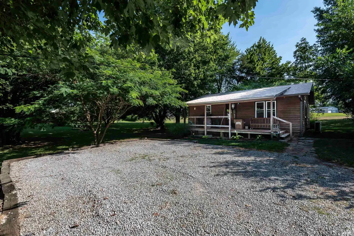 10649 E State Road 54, Bloomfield, IN 47424 - #1