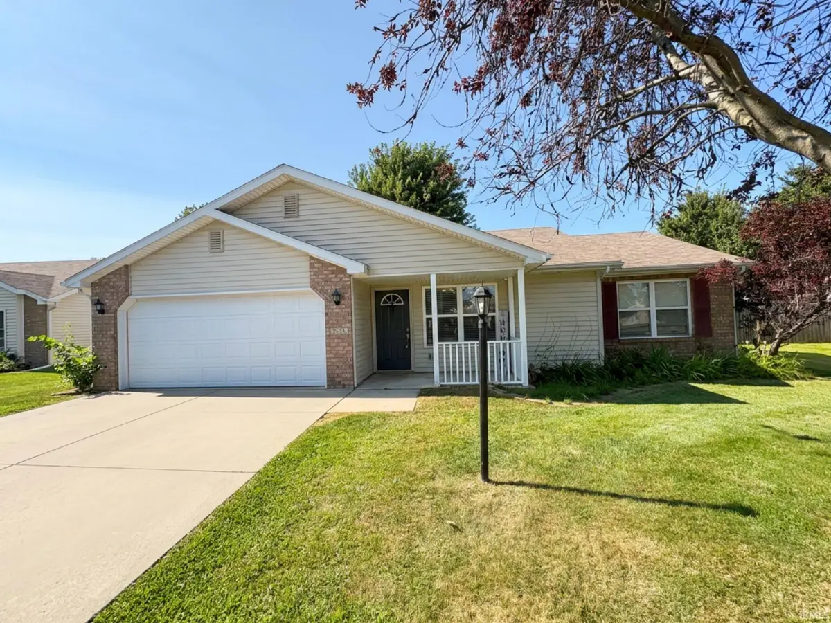 3224 Doe Street, Warsaw, IN 46582 - #1