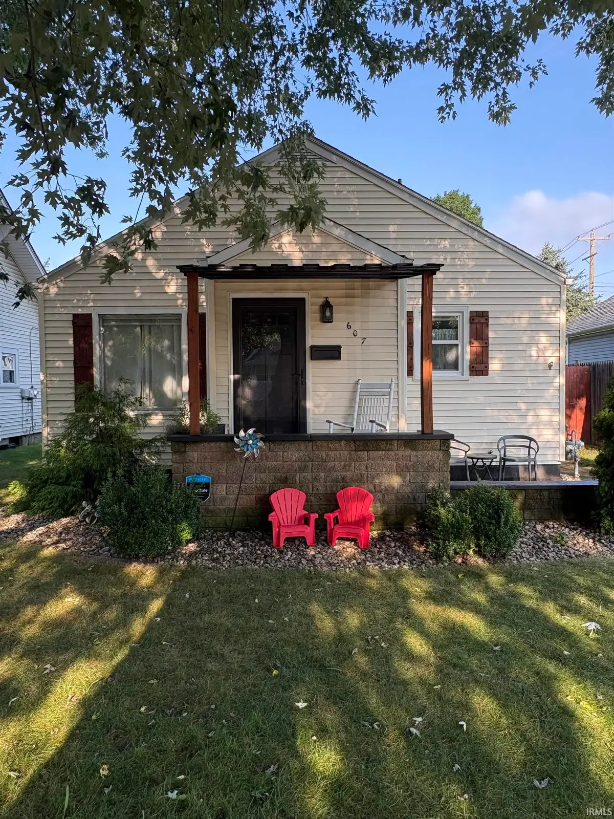 607 S 25th Street, South Bend, IN 46615 - #1