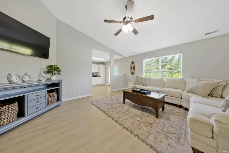 636 Sunflower Circle, Evansville, IN 47712 - #3