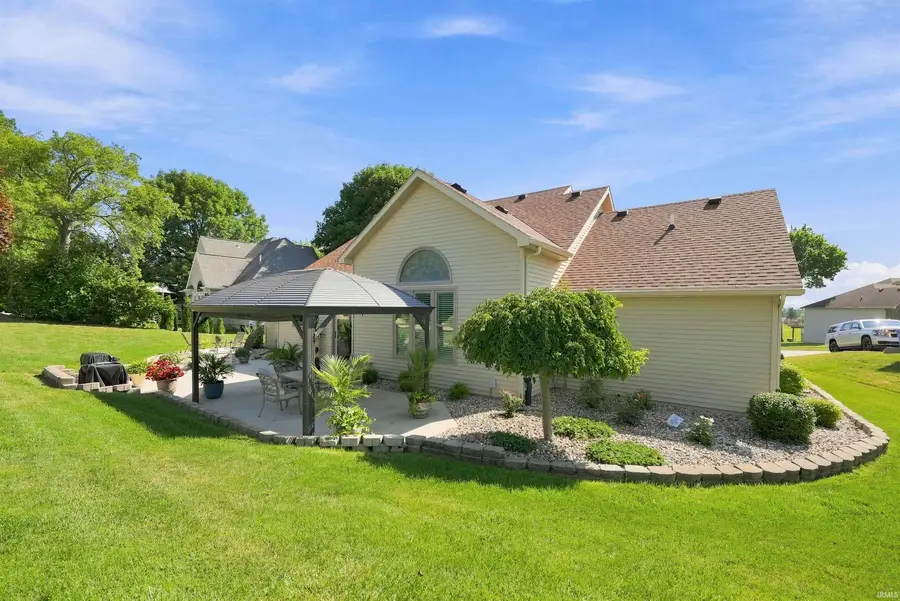 1662 E Brookside Trail, Columbia City, IN 46725 - #3