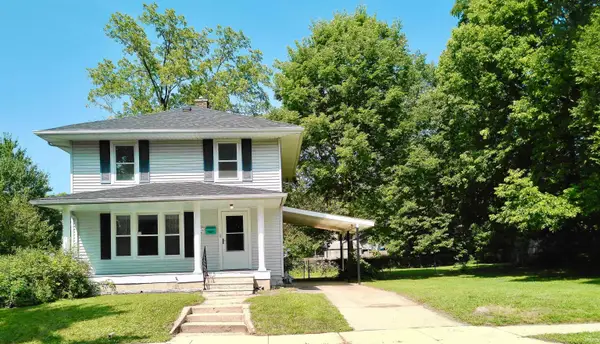 1325 S 32nd Street, South Bend, IN 46615