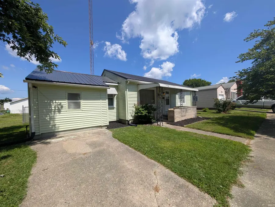 1404 N 13th Street, Vincennes, IN 47591 - #3