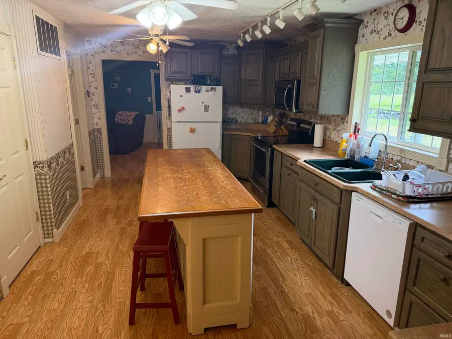 10066 Tulip Road, Plymouth, IN 46563 - #3