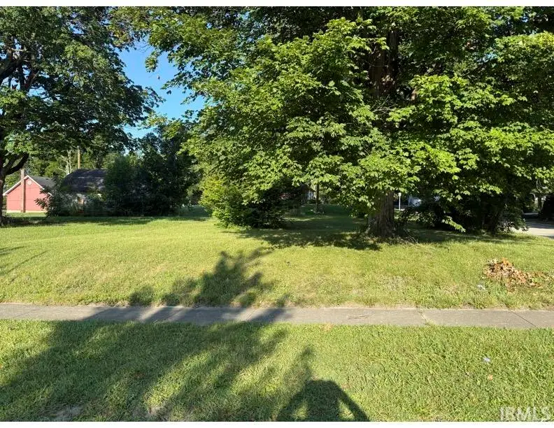 716 S Jefferson Street, Hartford City, IN 47348 - #1