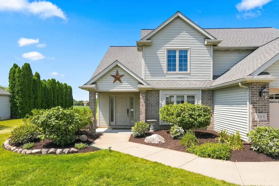 203 Steeplechase Drive, Auburn, IN 46706 - #2