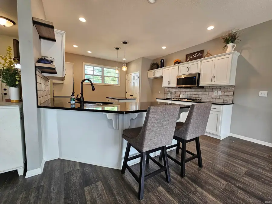 10017 Banbury Court, Fort Wayne, IN 46818 - #3
