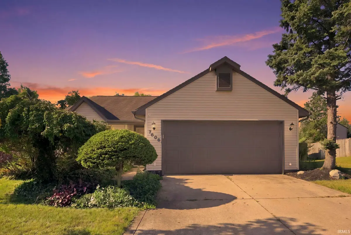 7606 Eagle Trace Cove, Fort Wayne, IN 46825 - #1