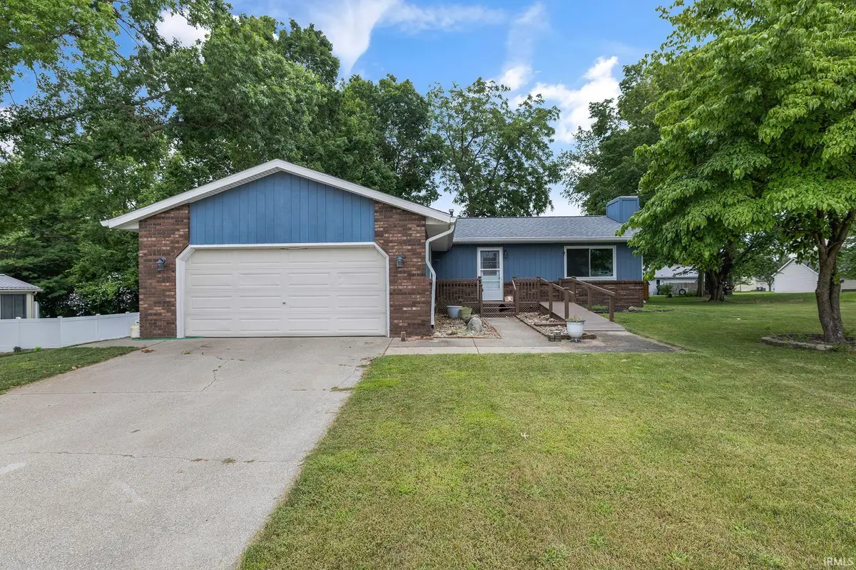606 Claudia Lane, Middlebury, IN 46540 - #1