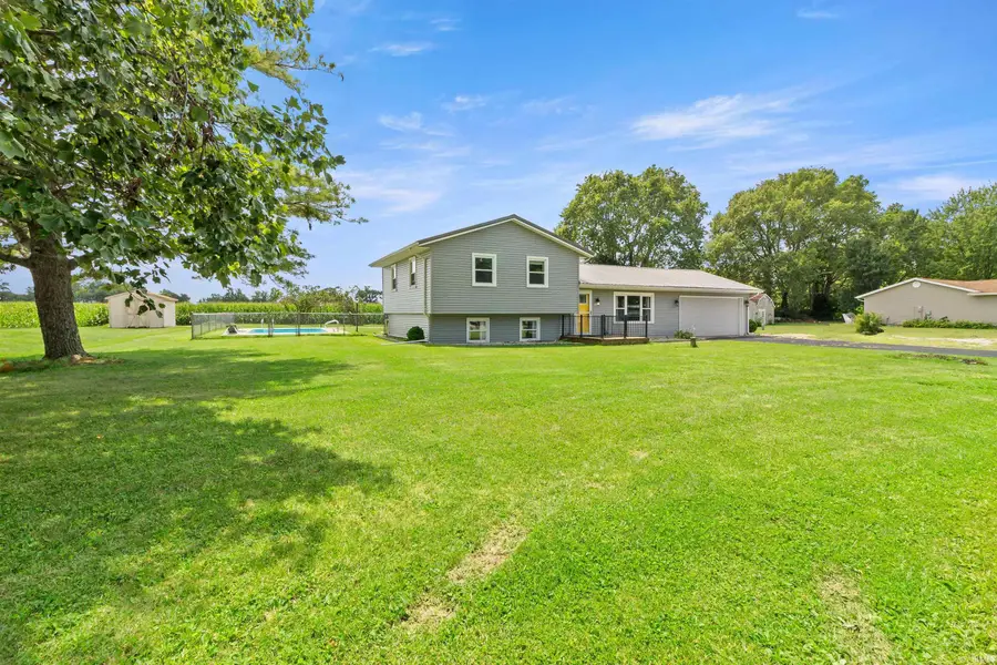 516 Catherine Drive, Sweetser, IN 46987 - #2