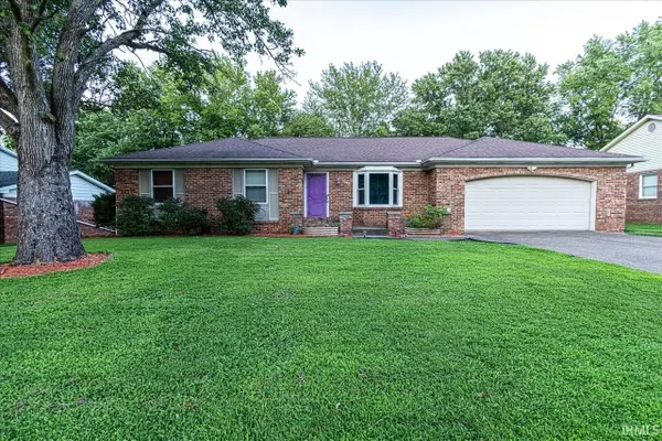 5388 Crestwood Drive, Newburgh, IN 47630