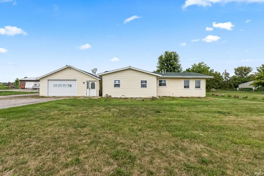 1858 W Auburn Drive, Auburn, IN 46706 - #3