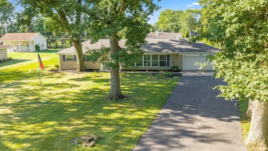 807 Ludwig Park Drive, Fort Wayne, IN 46825 - #2