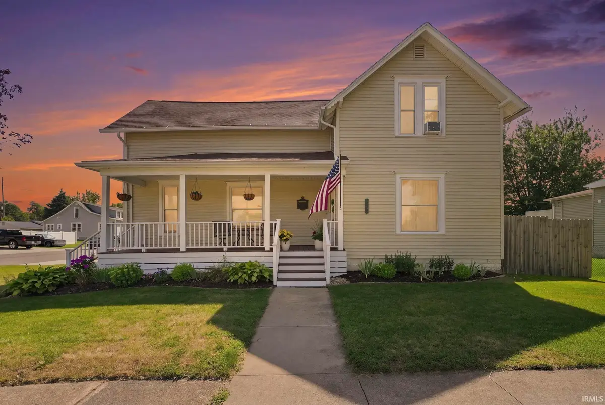 802 S Cedar Street, Auburn, IN 46706 - #1