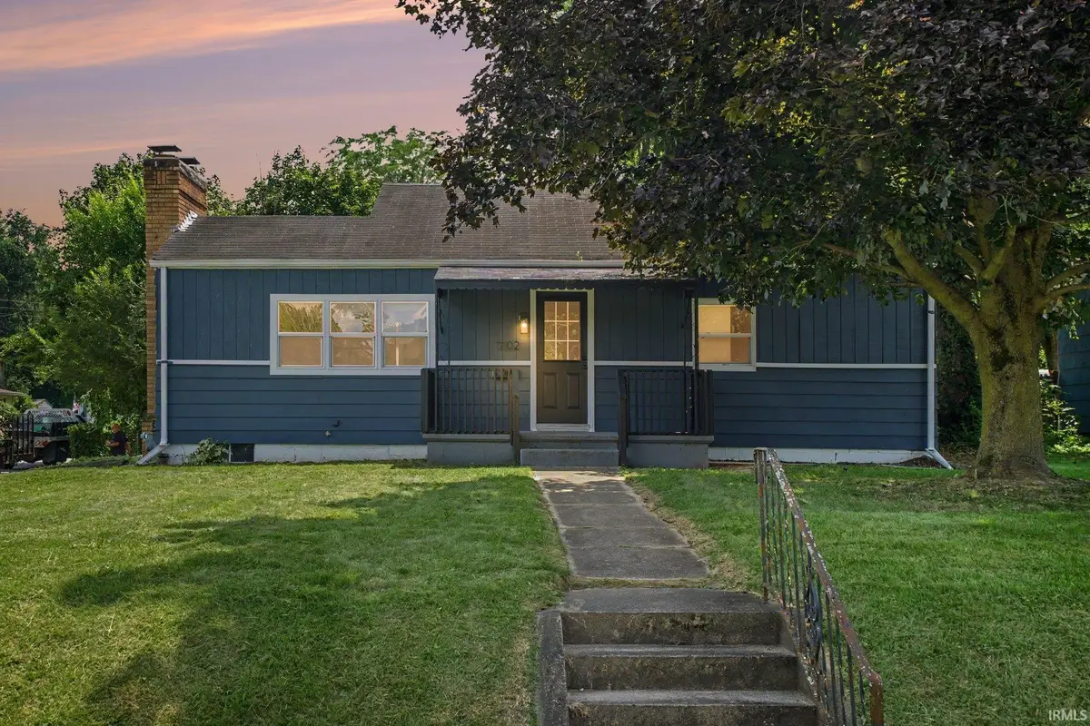 1802 W Ewing Avenue, South Bend, IN 46613 - #1