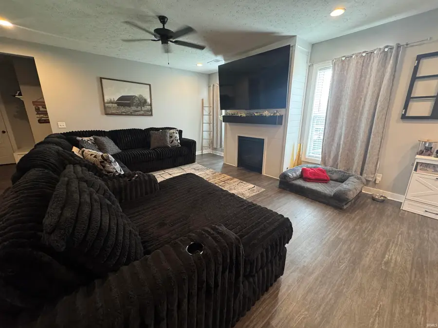 5340 Bloomsbury Court, Newburgh, IN 47630 - #2